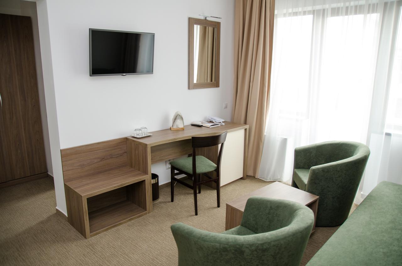 Potaissa Hotel Turda Buitenkant foto