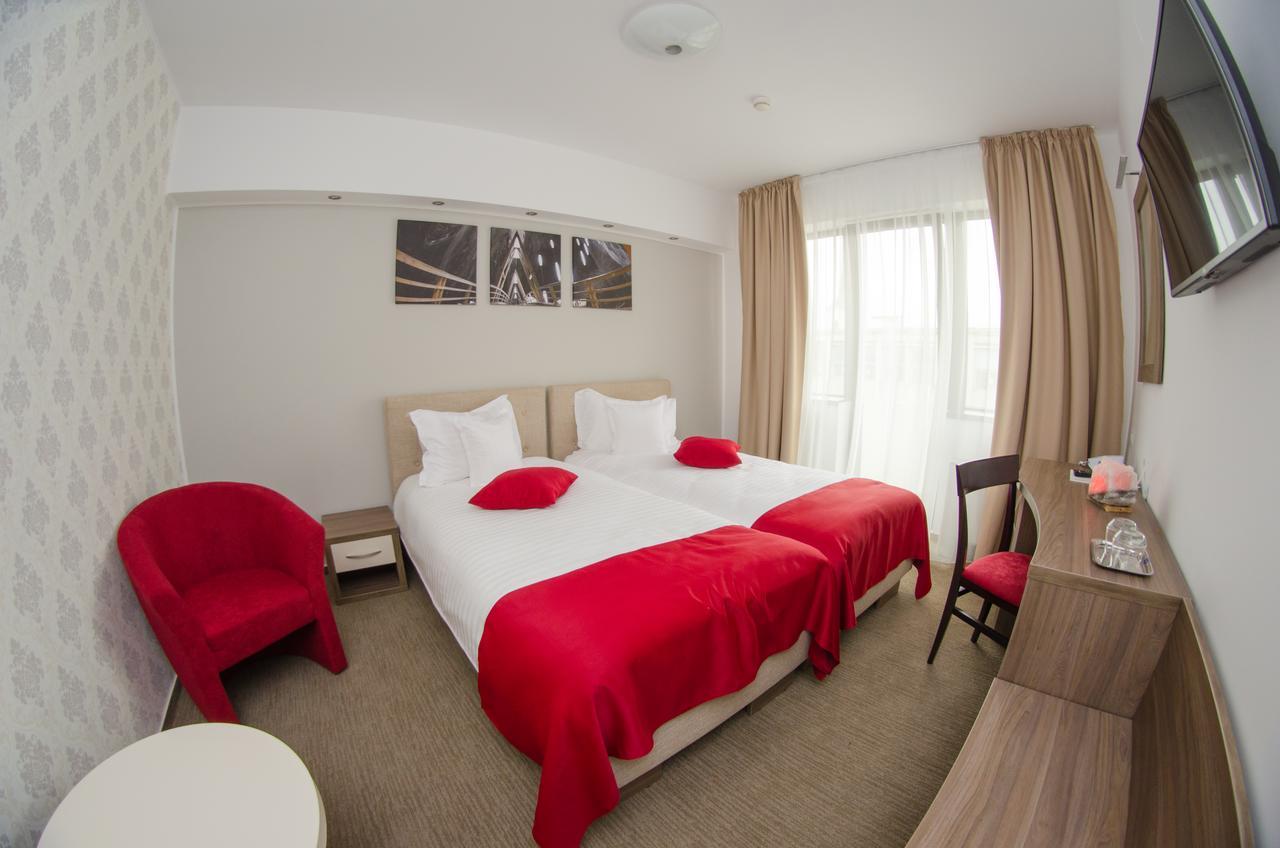 Potaissa Hotel Turda Buitenkant foto