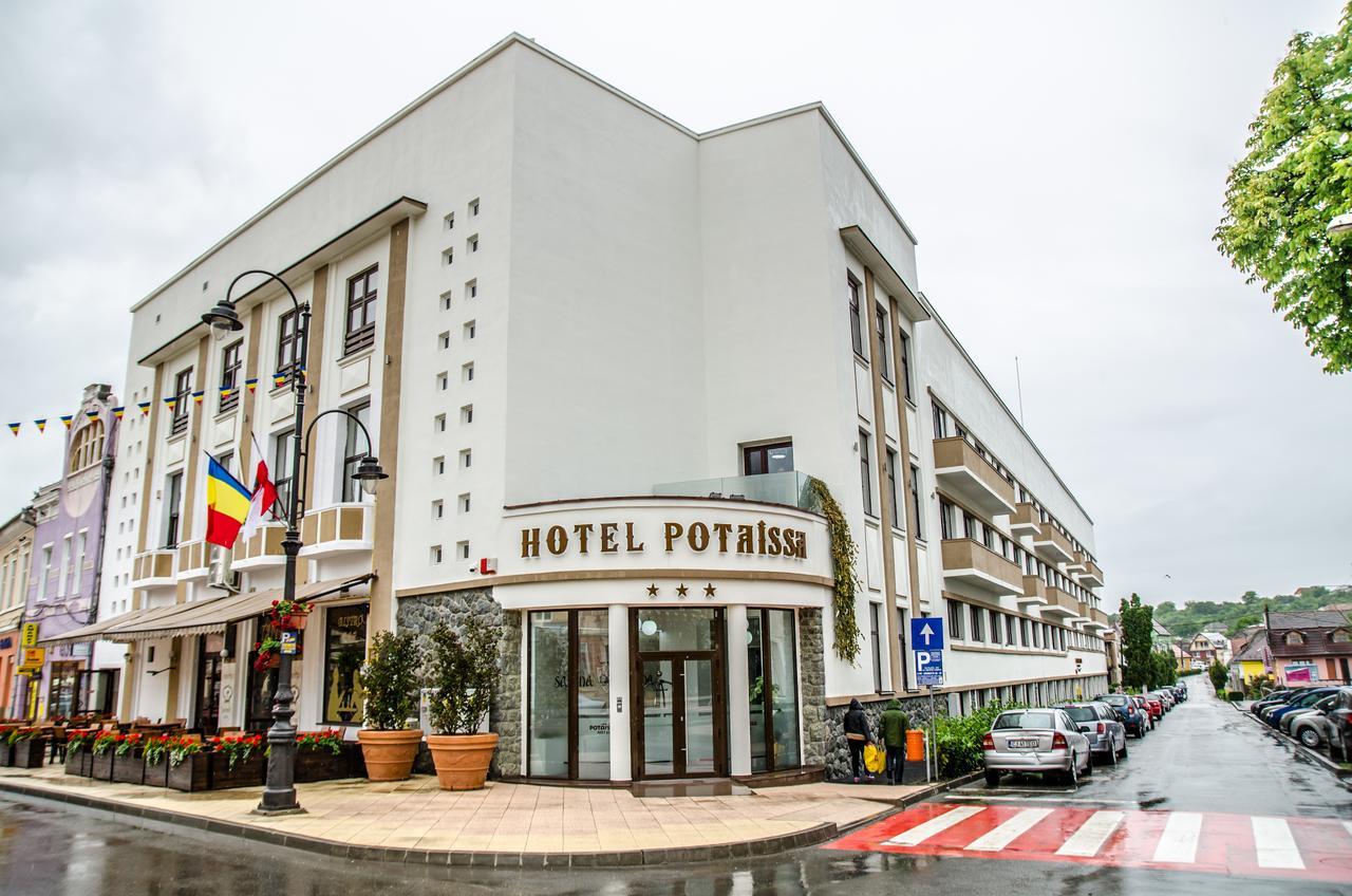 Potaissa Hotel Turda Buitenkant foto