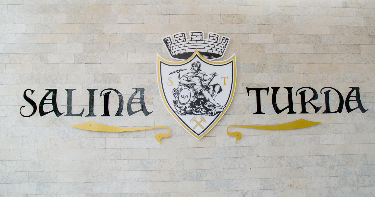 Potaissa Hotel Turda Buitenkant foto